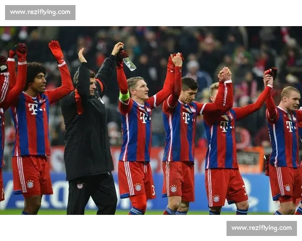 拜仁慕尼黑 VS 草蜢:苏黎世季前赛打响新征程 拜仁慕尼黑 VS 草蜢:苏黎世季前赛打响新征程