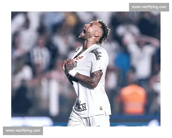 月薪 522 万！内马尔重返桑托斯魔鬼训练，保级生死战在即秀肌肉状态