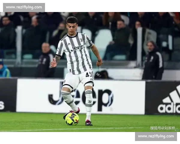 国米 2200 万欧 + 奖金锁定博尼,埃斯波西托或成交易添头 国米 2200 万欧 + 奖金锁定博尼,埃斯波西托或成交易添头