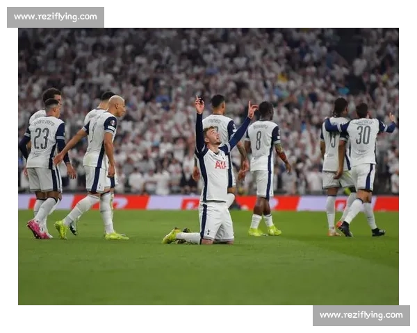 天空记者辟谣:马竞与热刺罗梅罗转会费谈判仍陷僵局 天空记者辟谣:马竞与热刺罗梅罗转会费谈判仍陷僵局